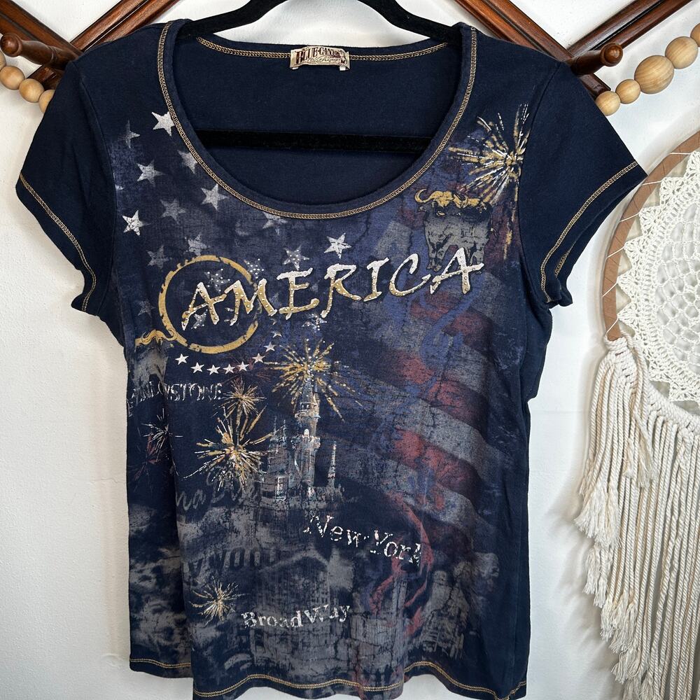 Blue Canyon Patriotic America Art Deco Graphic Top